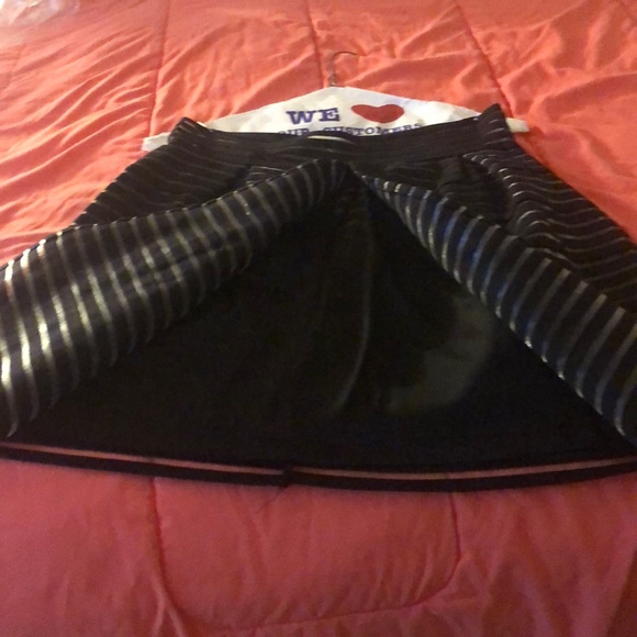 Clothes - Picture 8 of 8